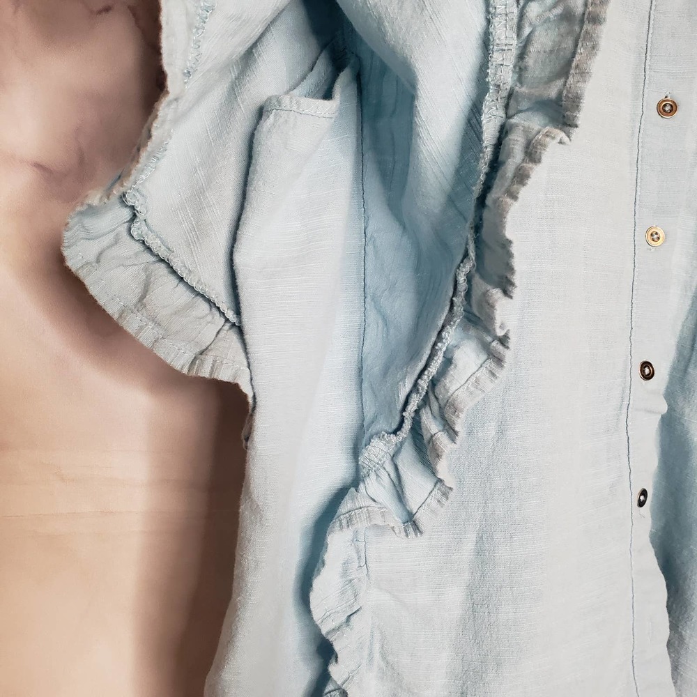 Universal Thread Sky Blue Button Down Ruffled Blo… - image 4
